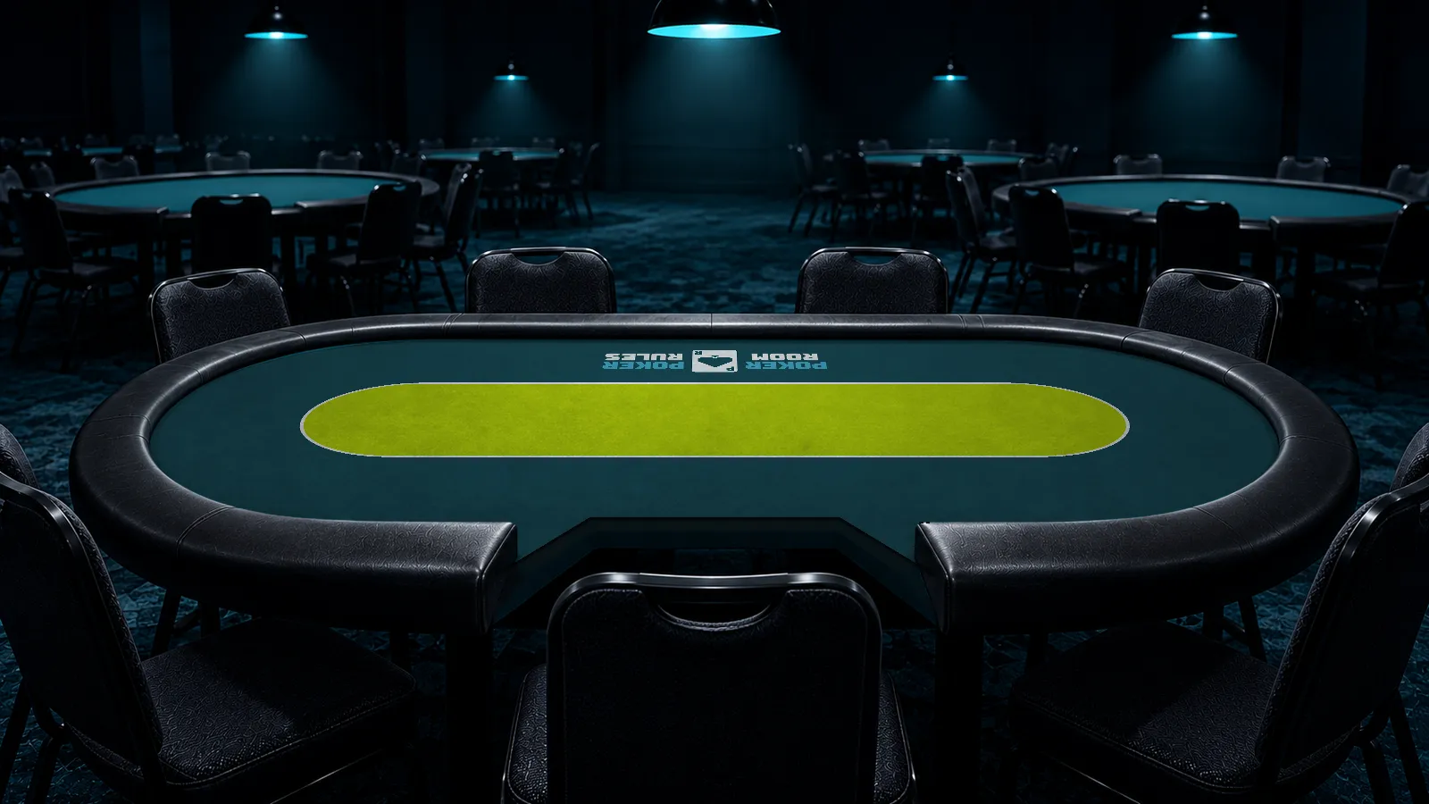 Sala de torneo de póker vacía con mesas iluminadas por luces cenitales turquesa, la mesa principal tiene el paño PRPR con el dealer centrado